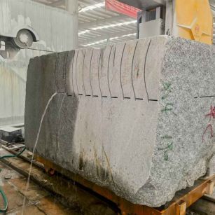 淄博 602，大花芙蓉白，绳锯加工弧形路沿石
