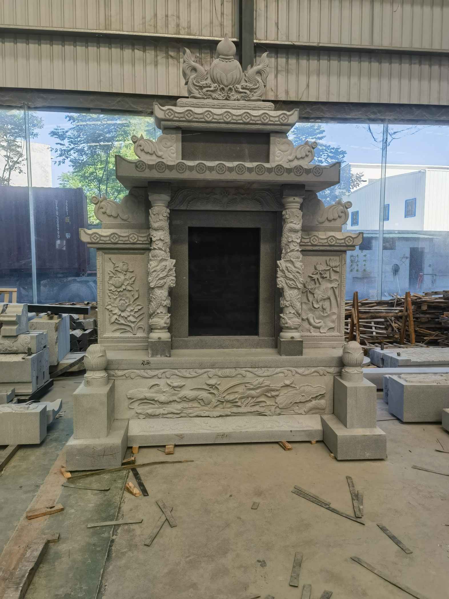 淄博 芝麻灰高档墓碑、土墓，一套也支持定做