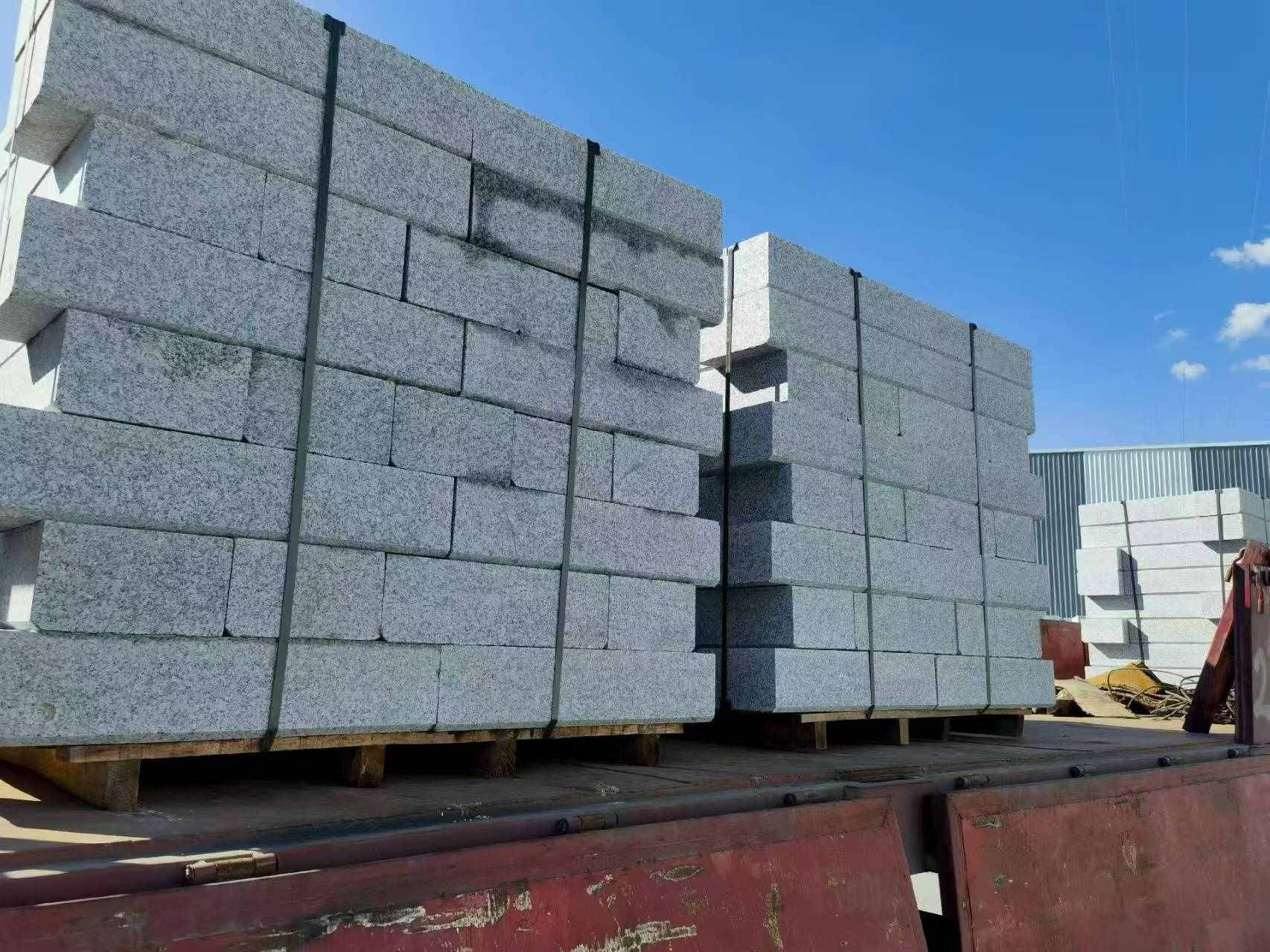 淄博 路沿石装车出货