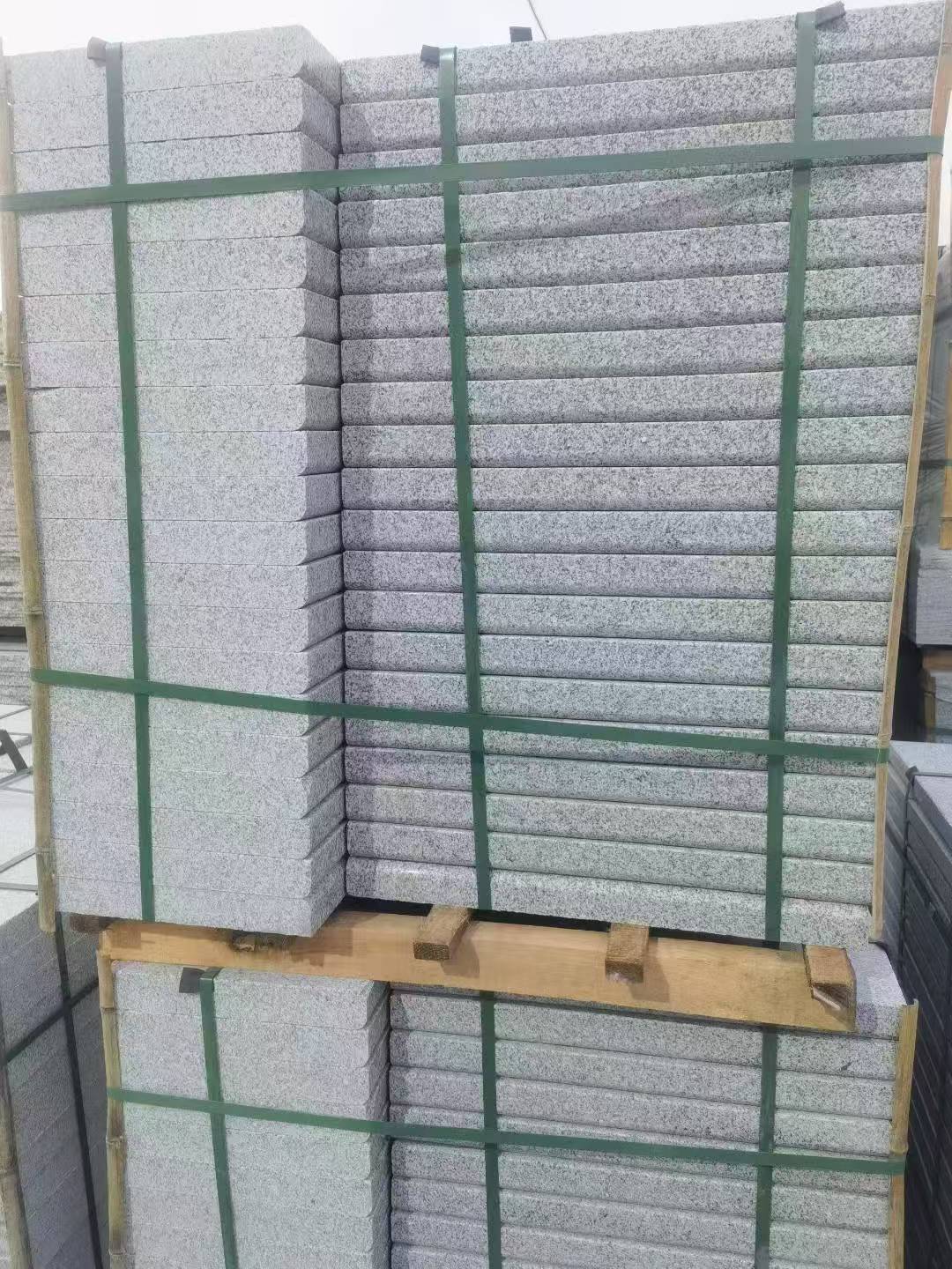 淄博 5公分芝麻白，倒斜角，室外楼梯踏步