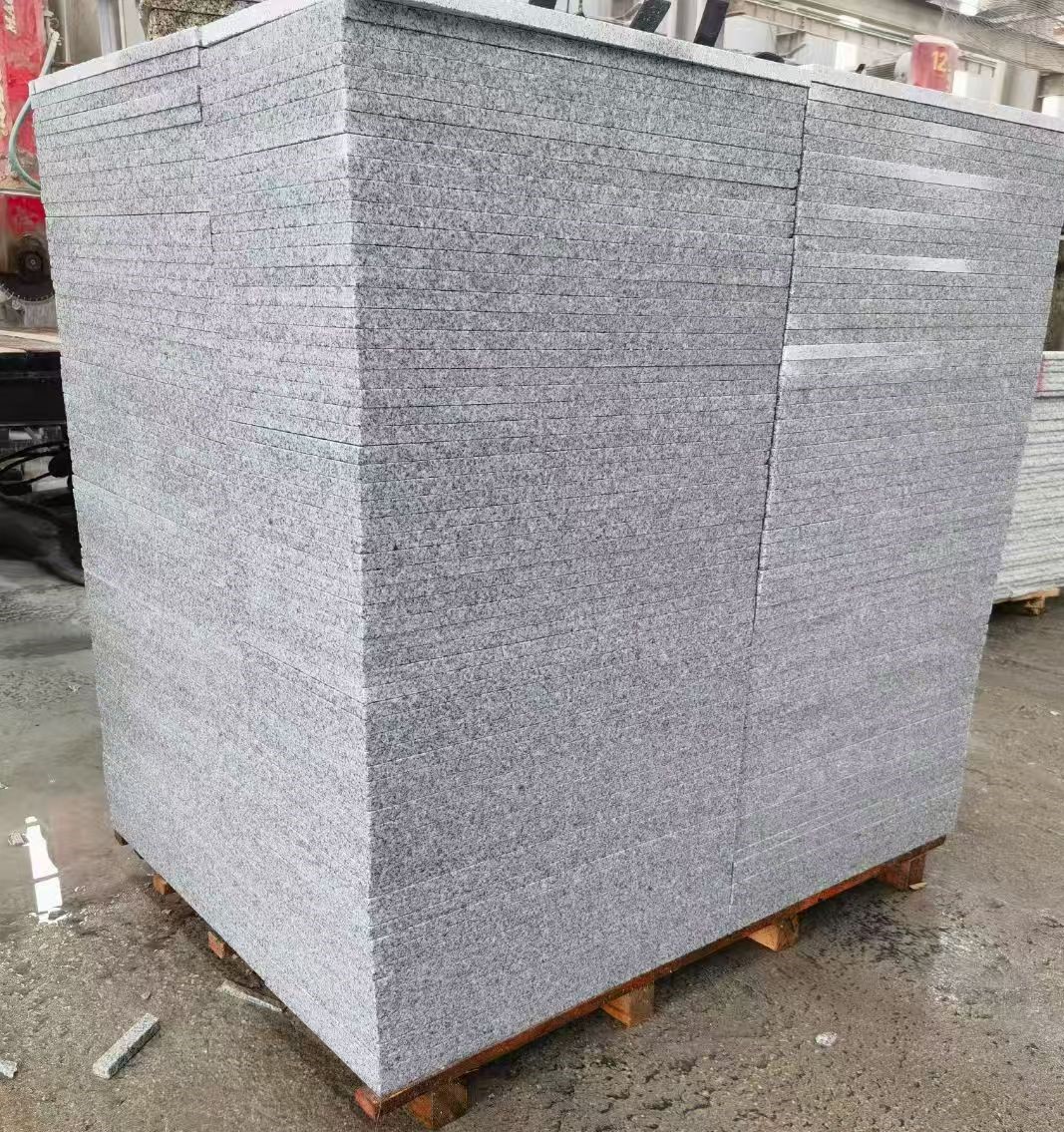 淄博 火烧面地铺石，街道广场园林市政工程板，1.8~5.0厚均有现货