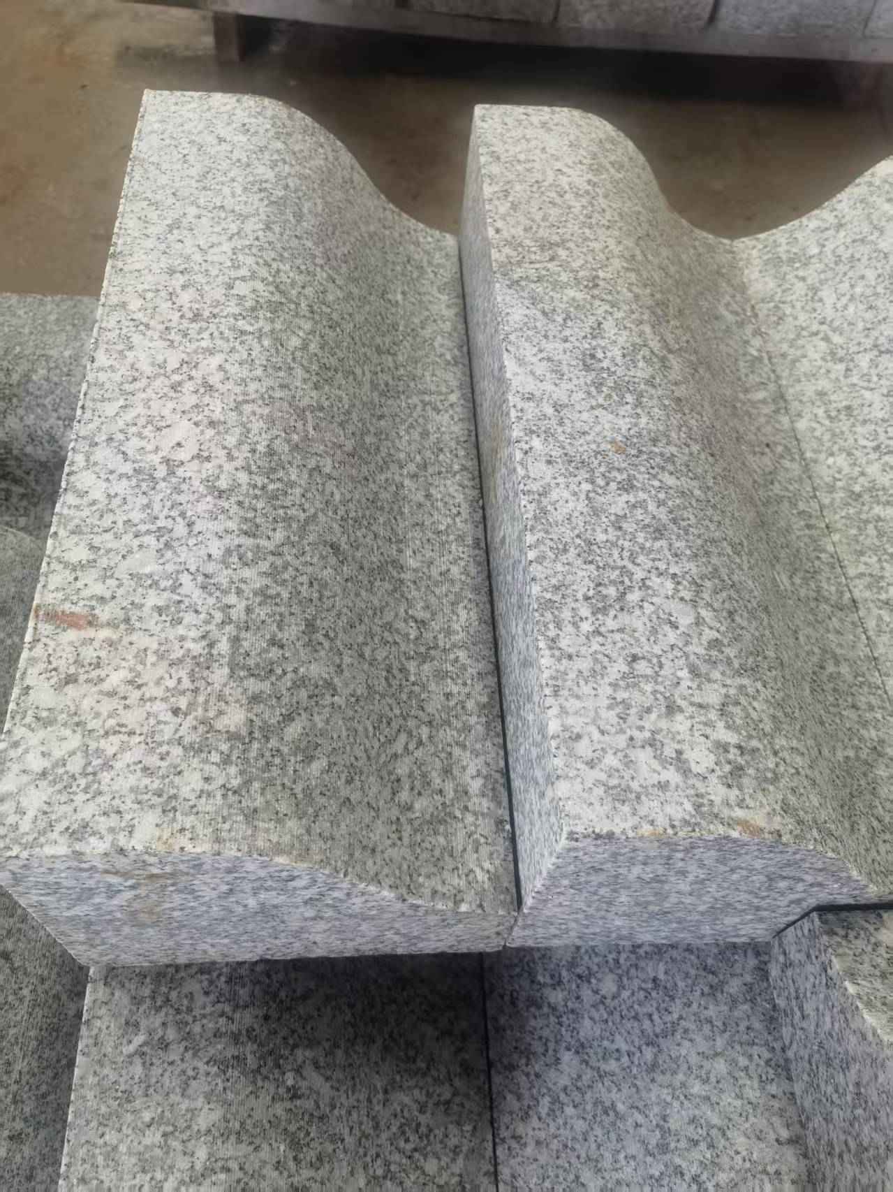 淄博芙蓉白S型拉丝面路沿石